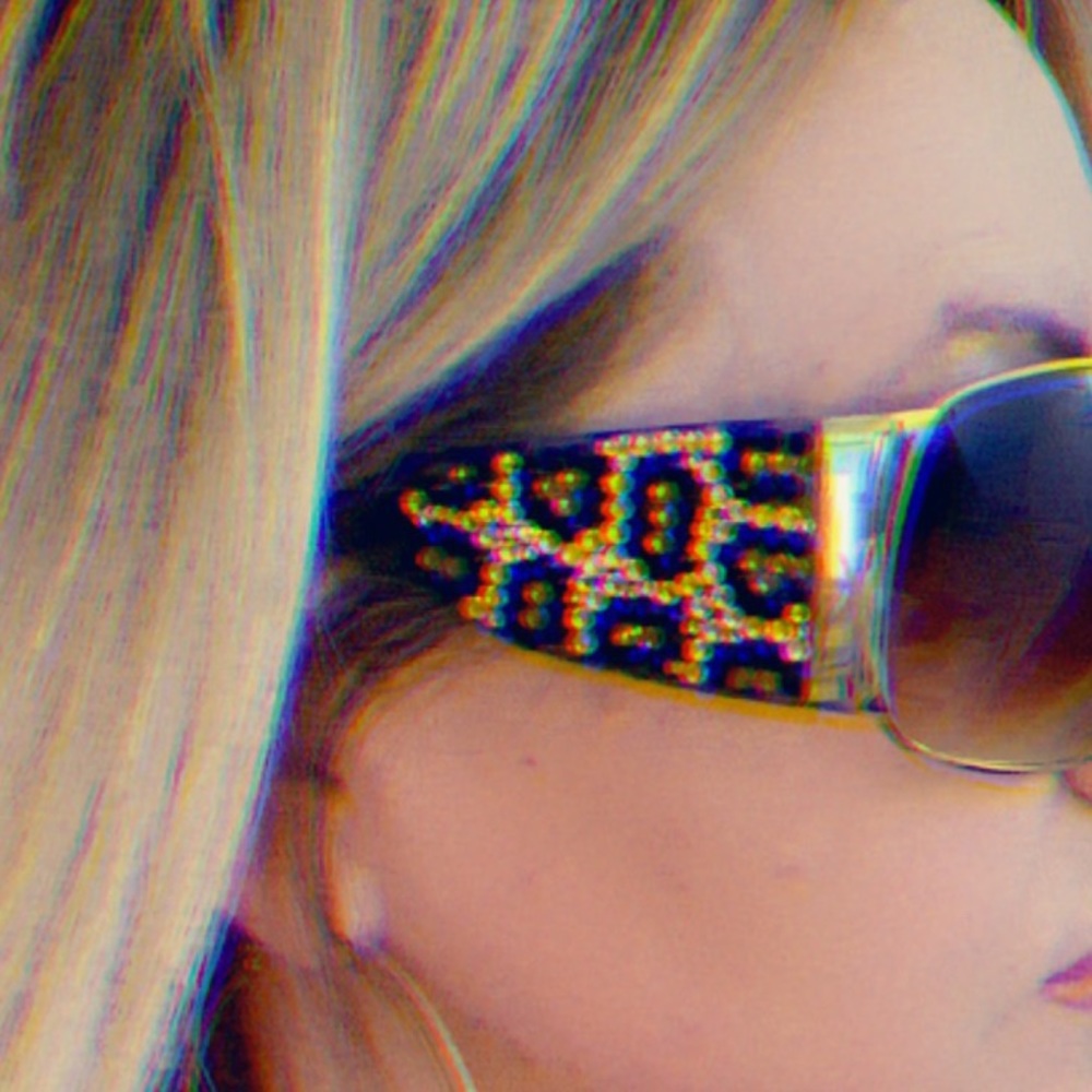 Sunglasses - Picture 2 of 4